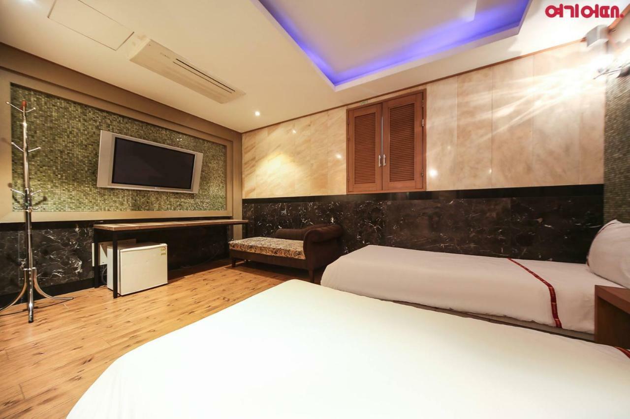 Signature Hotel Seoel Buitenkant foto